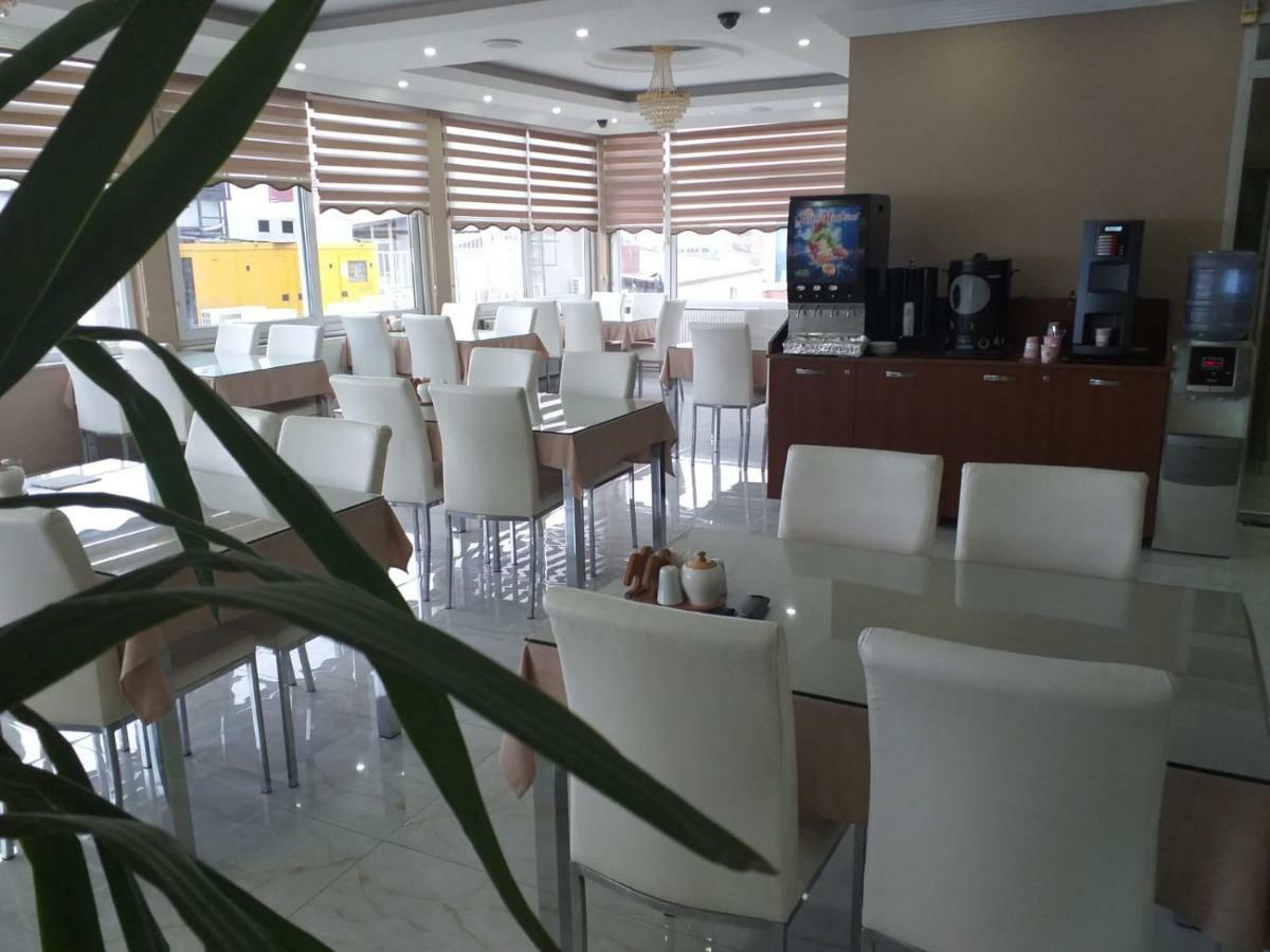 Dempa Hotel — Photos 1